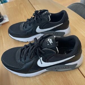 Black and white Nike Air Max